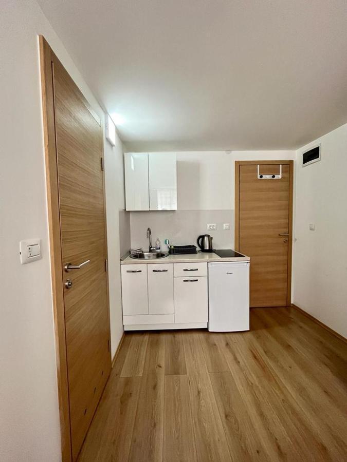 Apartmani Roza Πούλα Εξωτερικό φωτογραφία