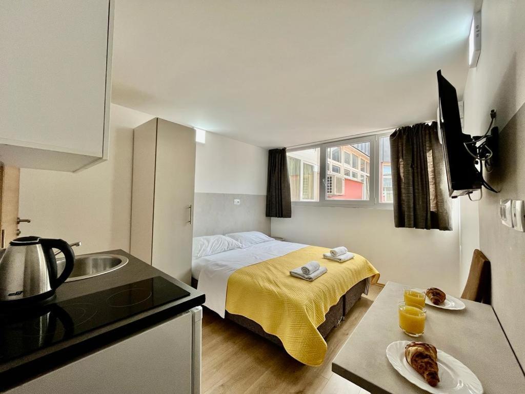 Apartmani Roza Πούλα Εξωτερικό φωτογραφία